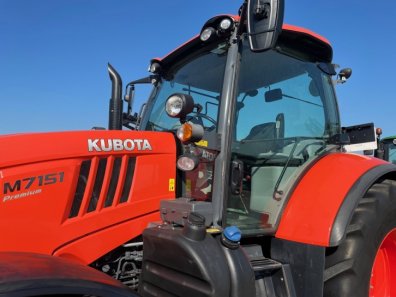 Kubota M7151 Premium