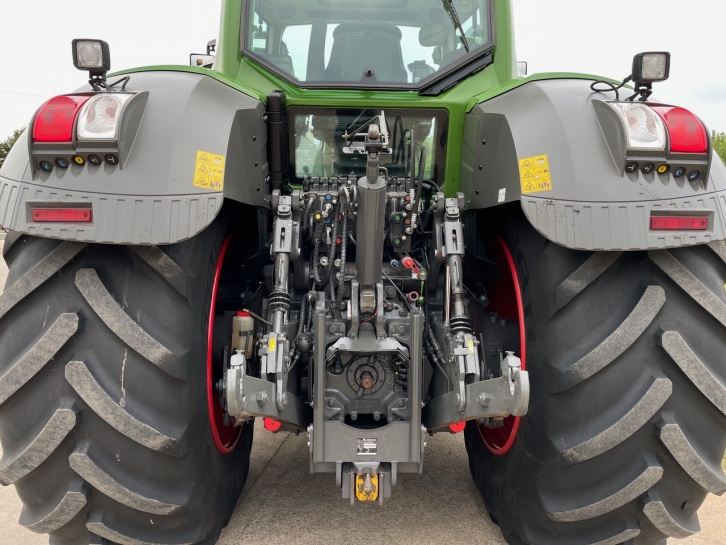 Fendt 828 Profi-Plus