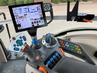 Fendt 828 Profi-Plus