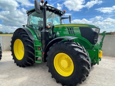 John Deere 6215R Ultimate Edition