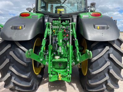 John Deere 6215R Ultimate Edition