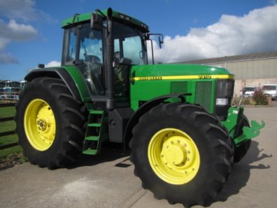 John Deere 7810