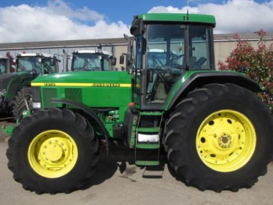 John Deere 7810
