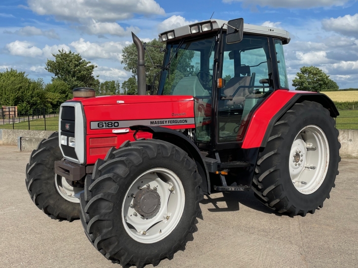 Massey Ferguson 6180