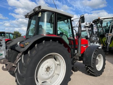 Massey Ferguson 6180