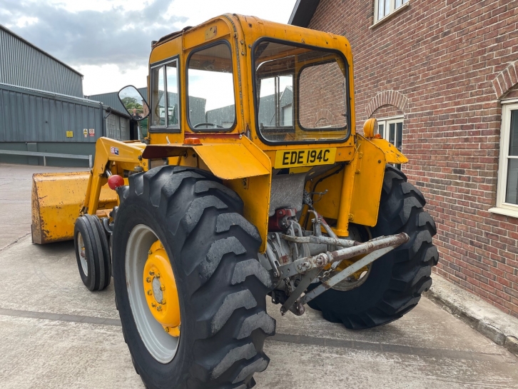Massey Ferguson 3165R
