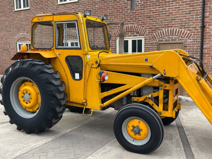 Massey Ferguson 3165R