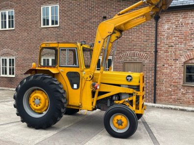 Massey Ferguson 3165R