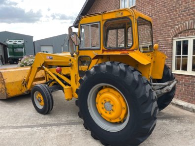 Massey Ferguson 3165R