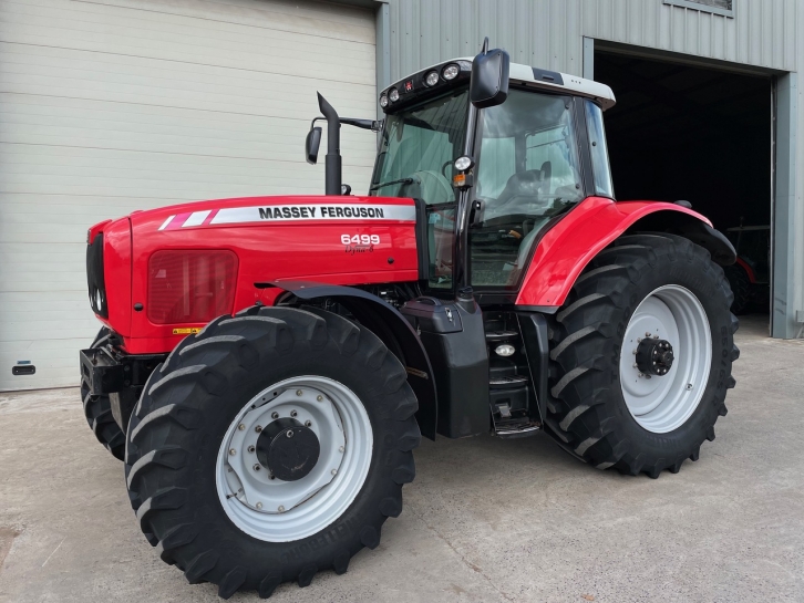Massey Ferguson 6499