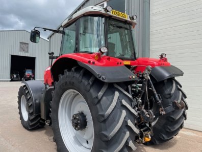 Massey Ferguson 6499
