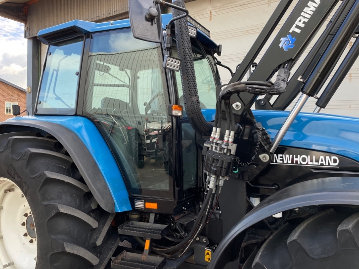 New Holland 8360