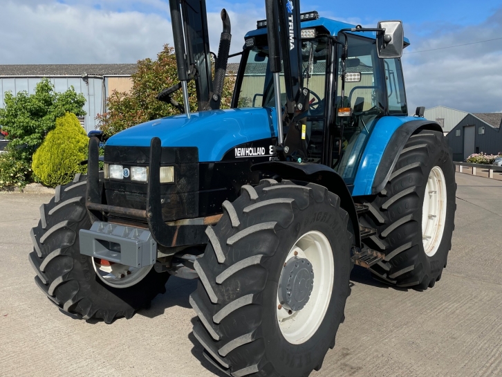 New Holland 8360