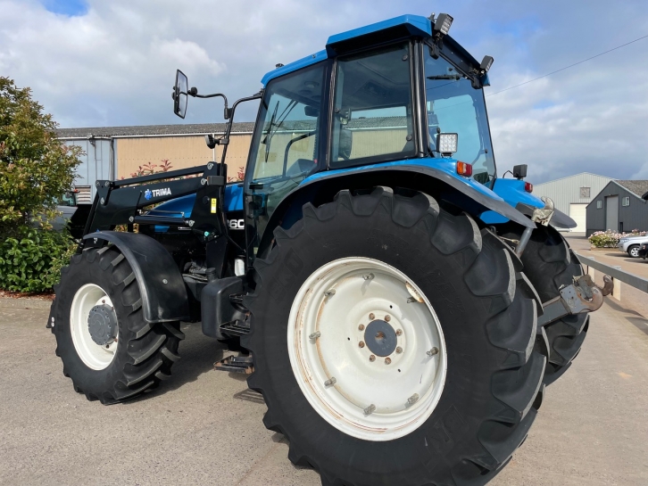 New Holland 8360