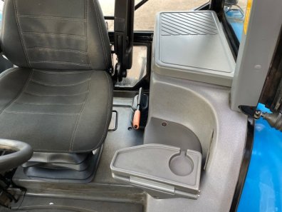 New Holland 8360