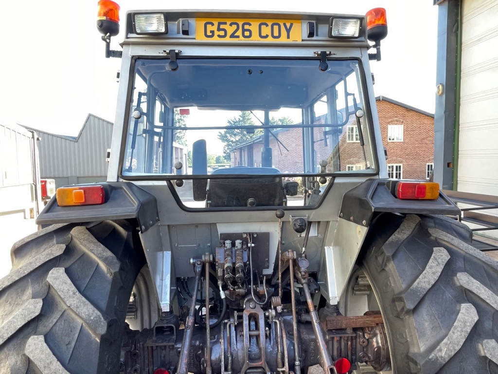 Massey Ferguson 362