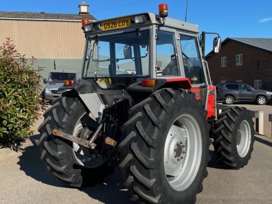 Massey Ferguson 362
