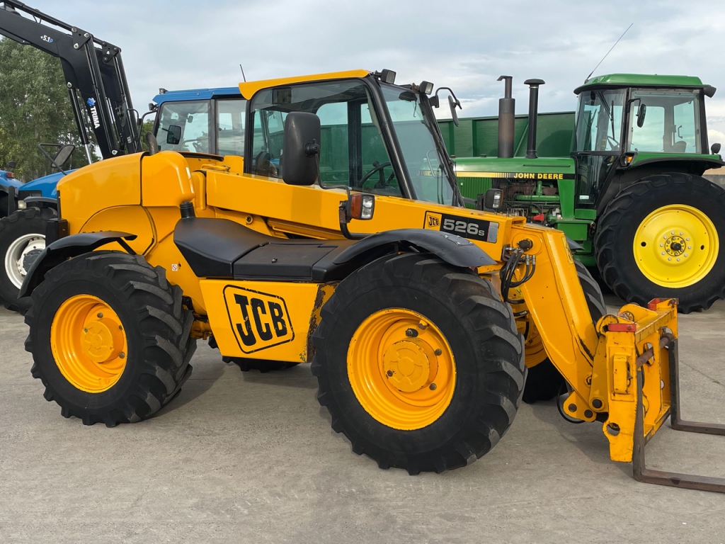 JCB 526S