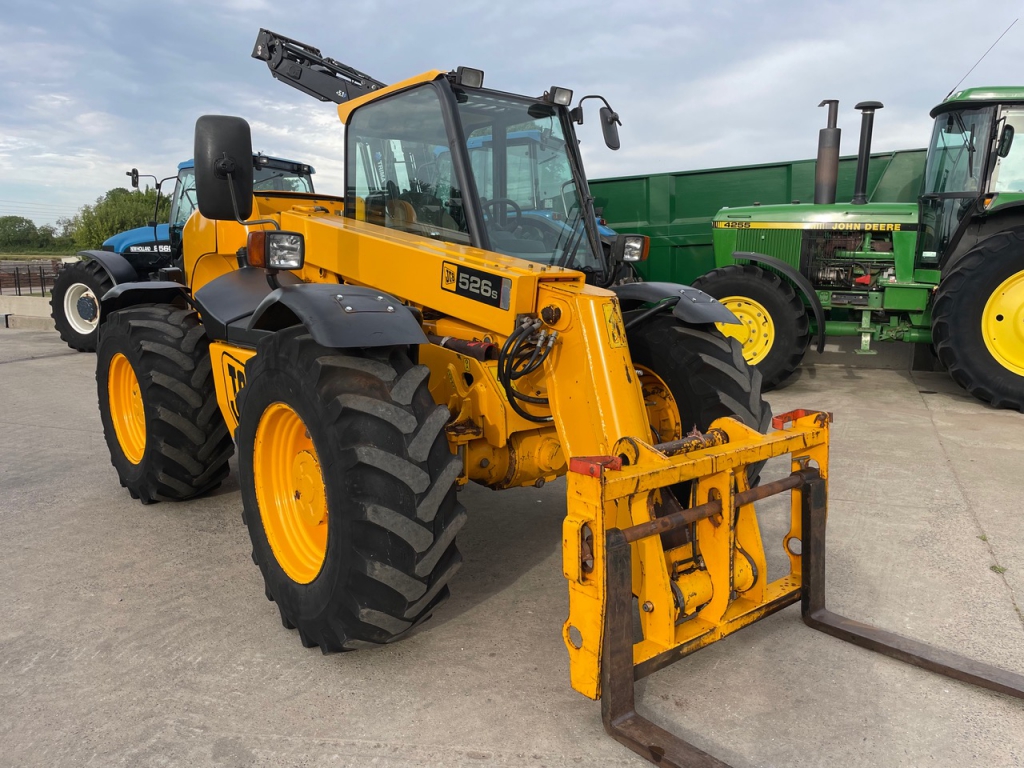 JCB 526S