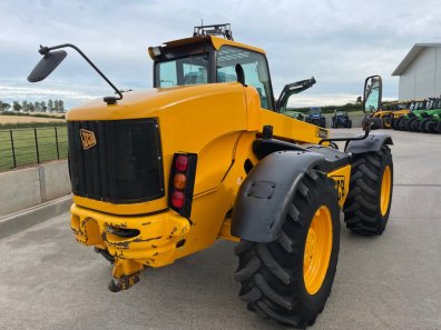 JCB 526S