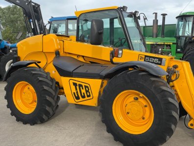 JCB 526S