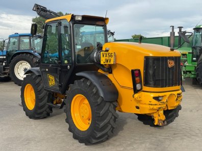 JCB 526S