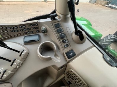 John Deere 6155R