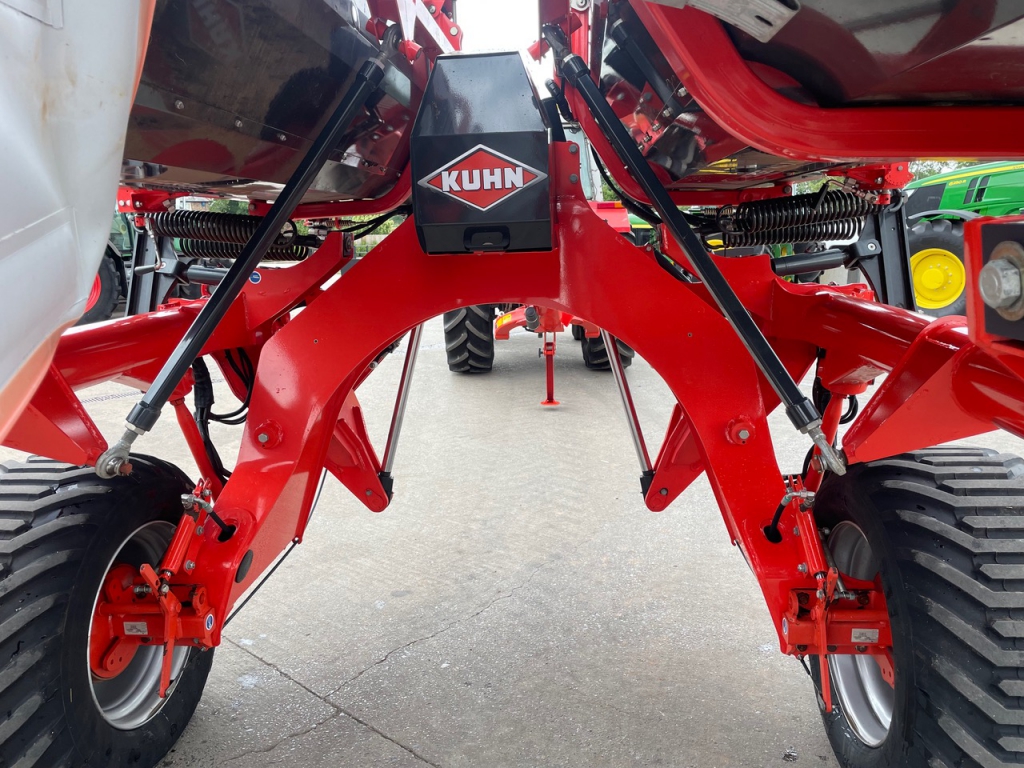 Kuhn Merge Maxx 950