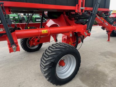 Kuhn Merge Maxx 950