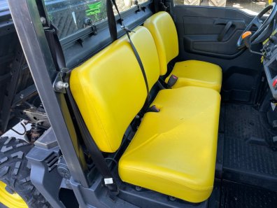 John Deere XUV 865M Gator