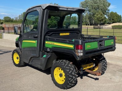 John Deere XUV 865M Gator