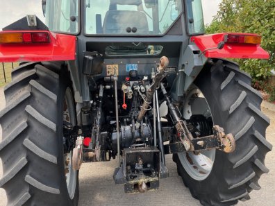 Massey Ferguson 4245