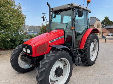 Massey Ferguson 4245