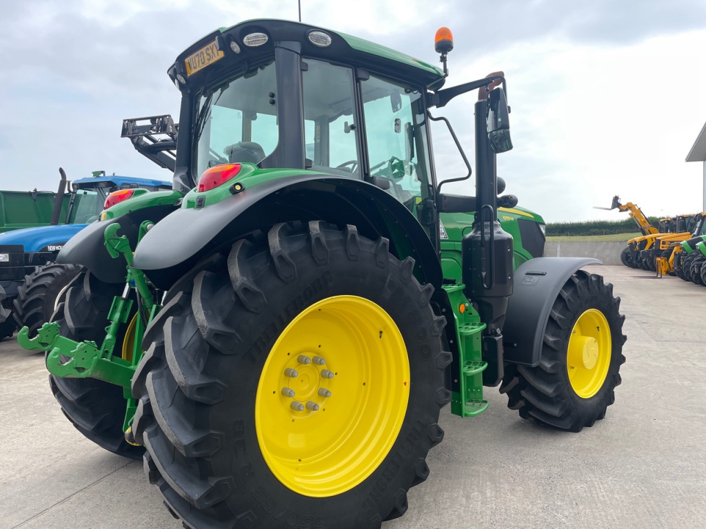 John Deere 6155M