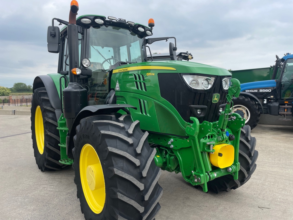 John Deere 6155M
