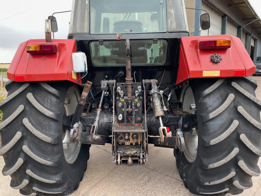 Case 956XL