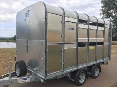Ifor Williams DP120 12ft livestock trailer