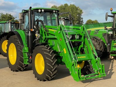John Deere 6120M