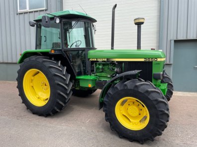 John Deere 3650