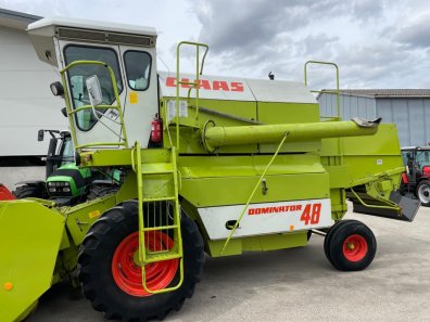 Claas Dominator 48