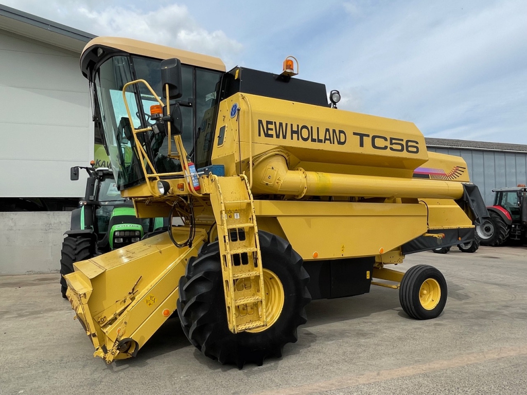 New Holland TC 56