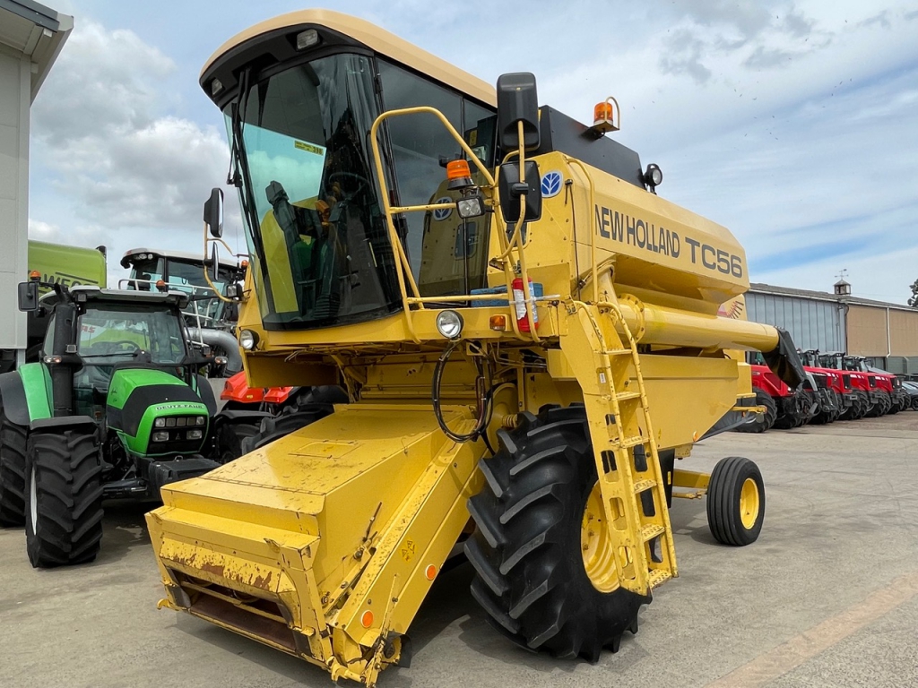 New Holland TC 56