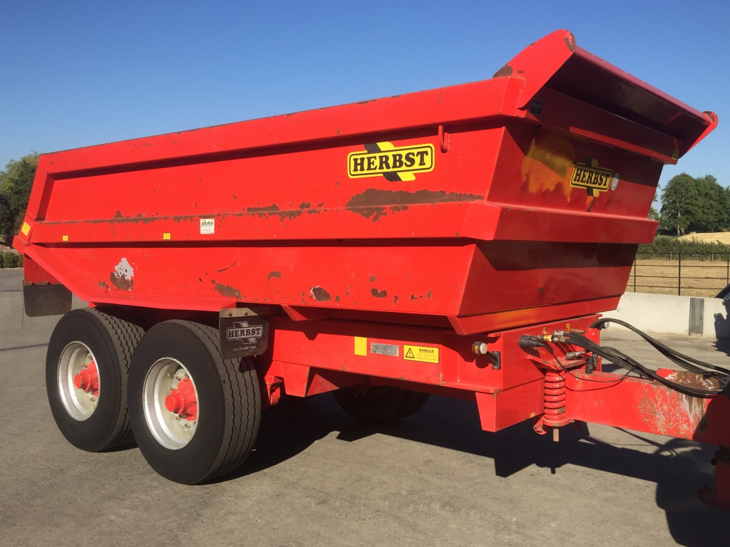 Herbst 16 ton dump trailer