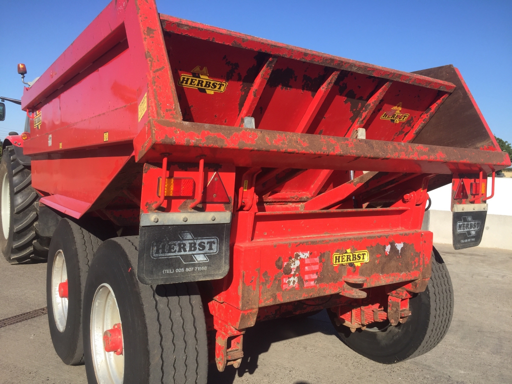 Herbst 16 ton dump trailer