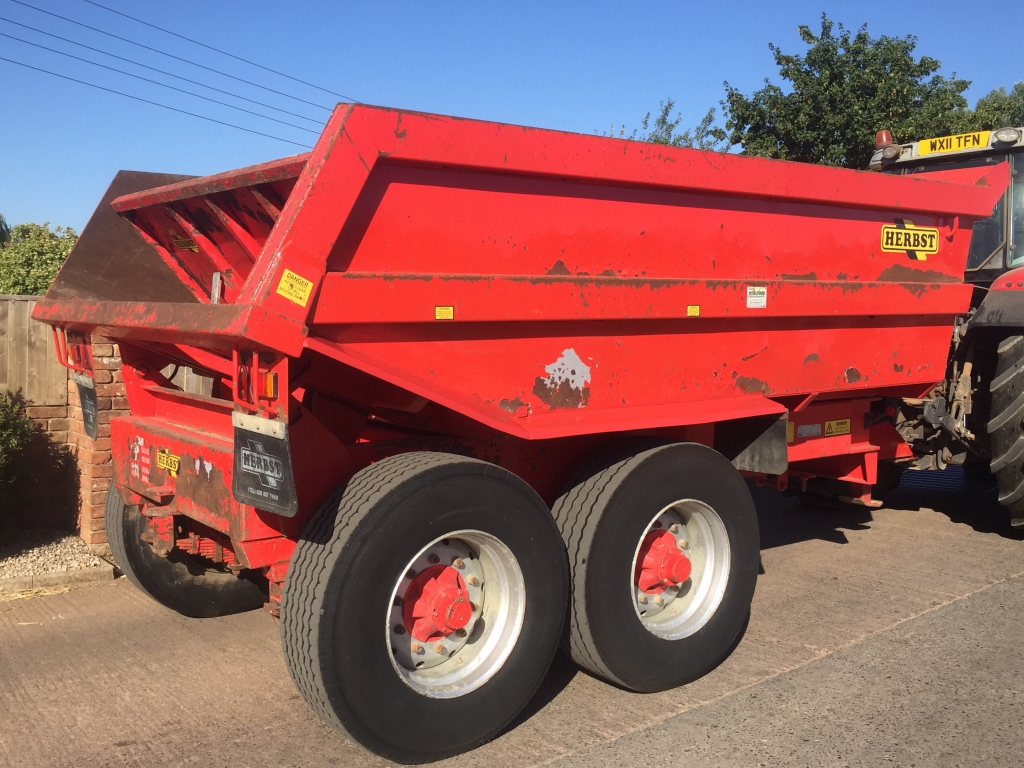 Herbst 16 ton dump trailer