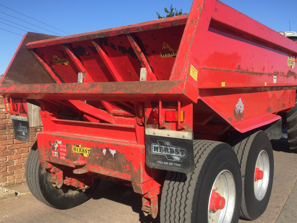 Herbst 16 ton dump trailer