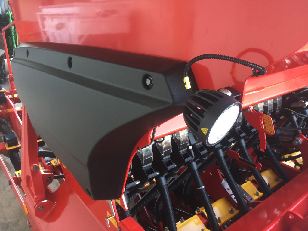 Vaderstad Rapid 300C grain and fert drill