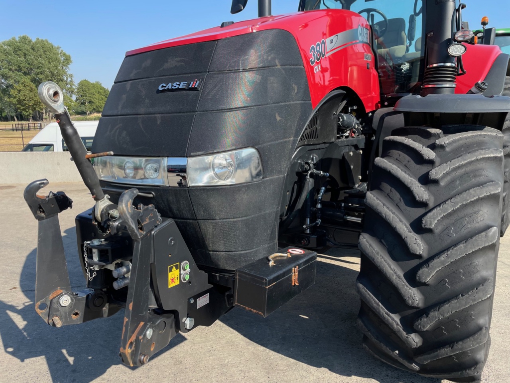 Case Magnum CVX 380