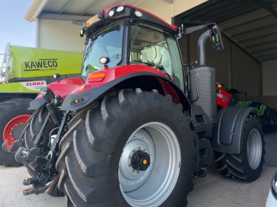 Case Magnum CVX 380
