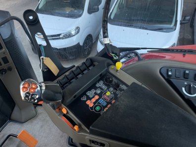 Case Magnum CVX 380